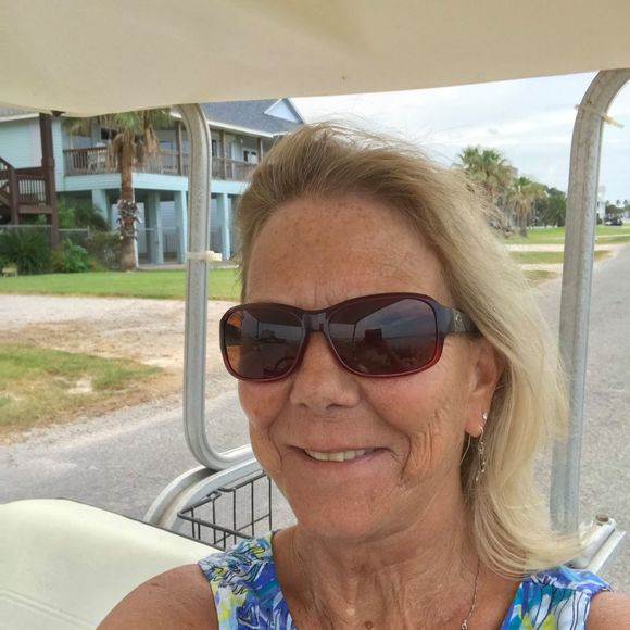 Meet your Posher, Lynn - Picture 1 of 1